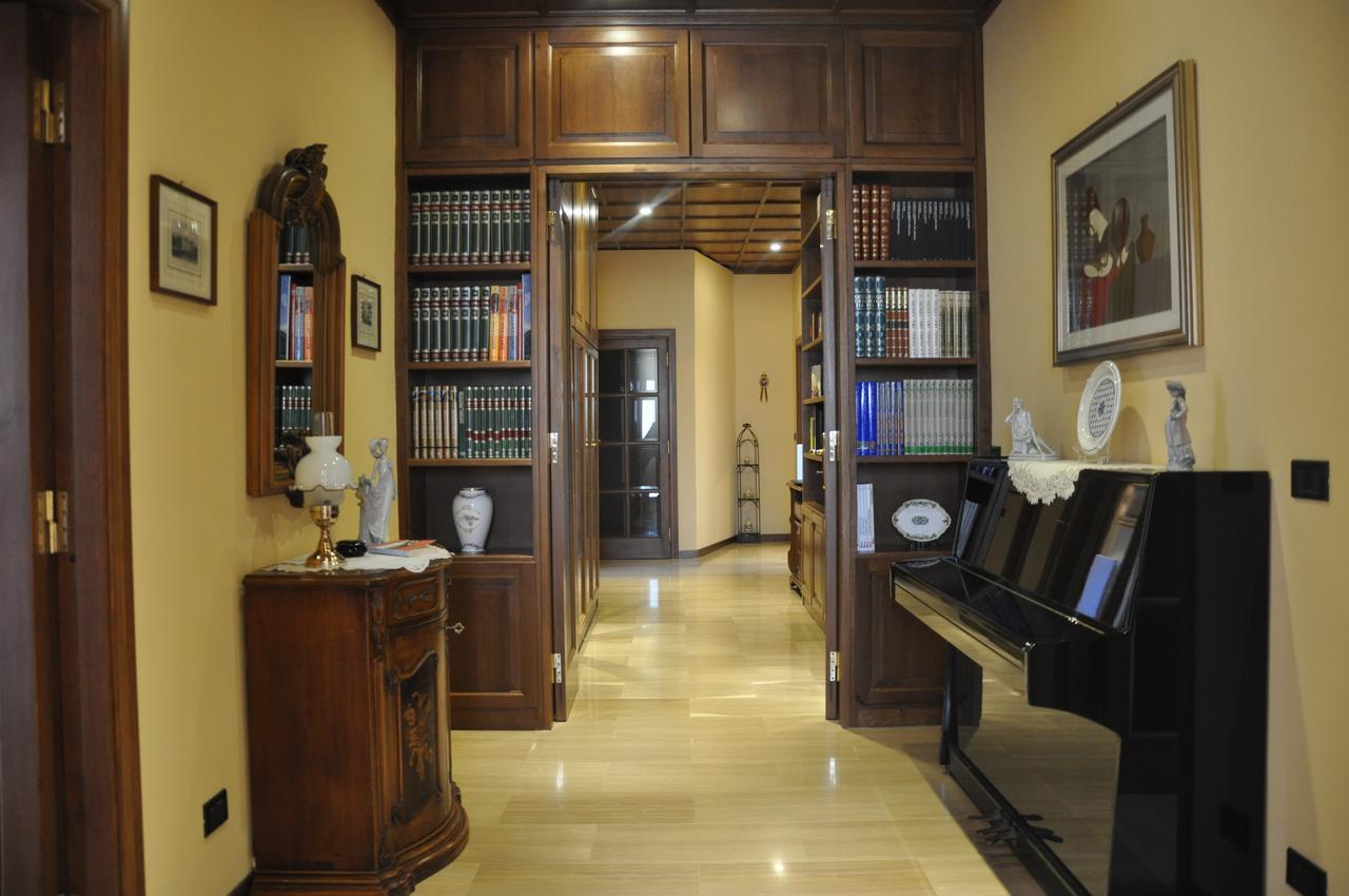 Villa Del Poeta Sulmona Ngoại thất bức ảnh