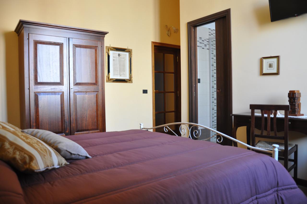Villa Del Poeta Sulmona Ngoại thất bức ảnh